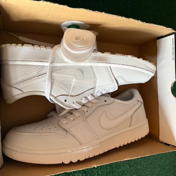 Jordan 1 low Golf-Triple White Shoes - Picture 2 of 2